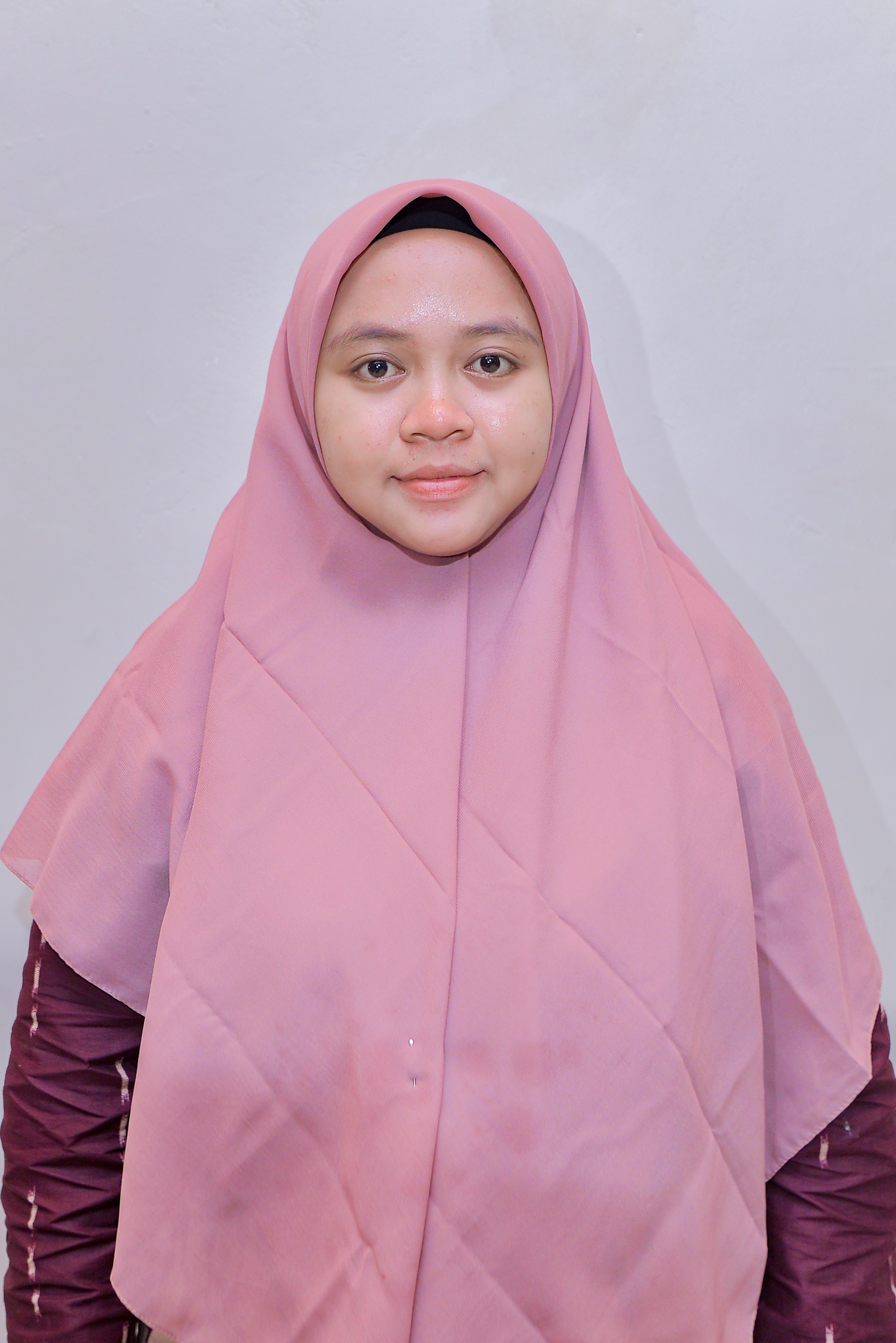 Lailatul Mukharomah, S.P